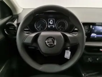 Fabia 1.0 MPI Active AHK|LED|Winter