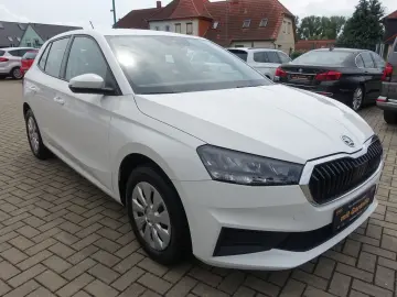 Fabia Active*LED*Assist-Paket*AppleCarPlay*PDC*