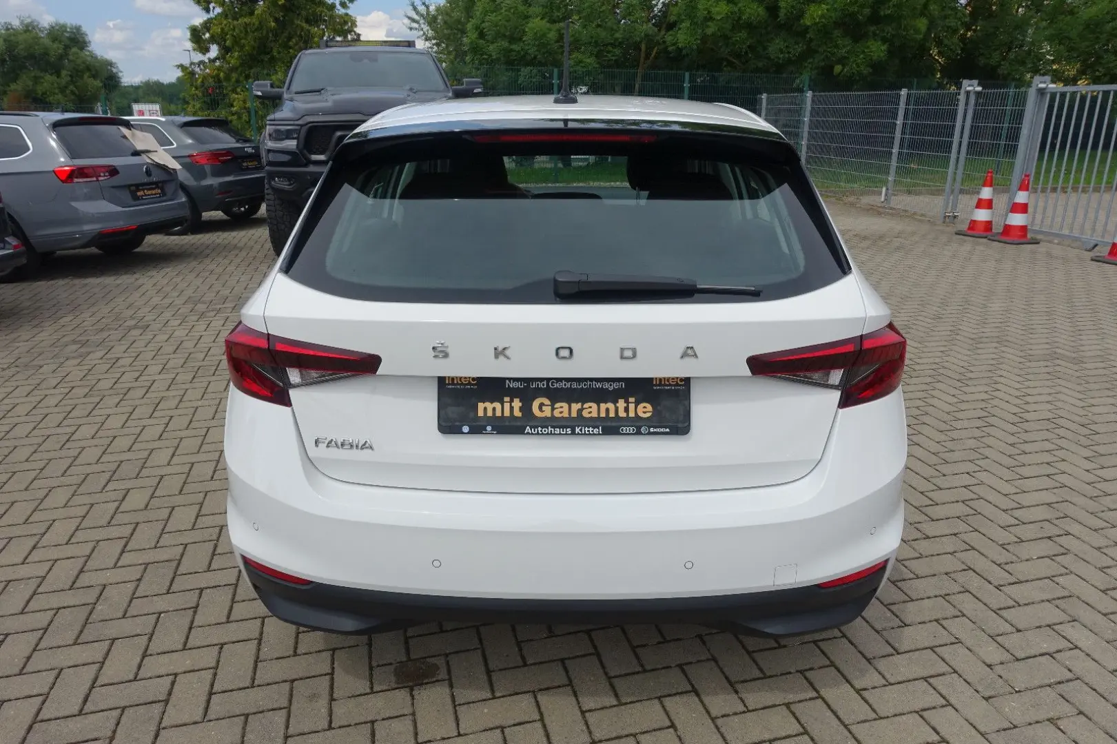 Fabia Active*LED*Assist-Paket*AppleCarPlay*PDC*