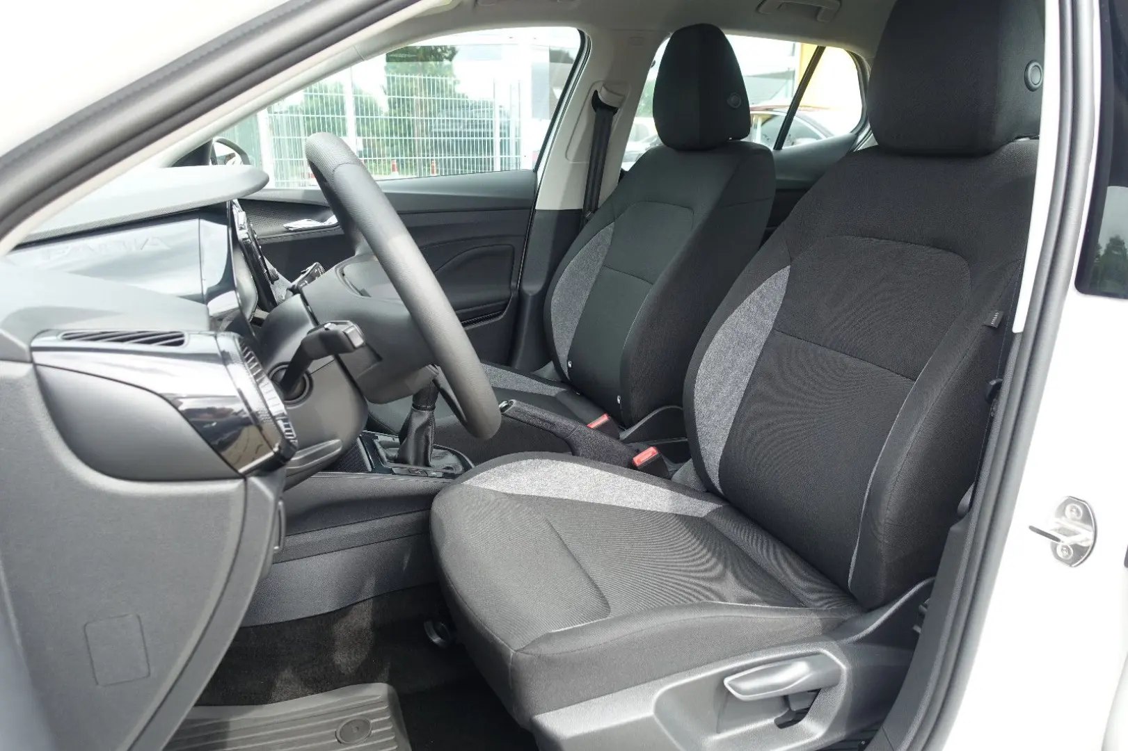 Fabia Active*LED*Assist-Paket*AppleCarPlay*PDC*