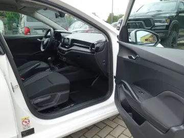 Fabia Active*LED*Assist-Paket*AppleCarPlay*PDC*
