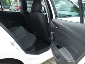 Fabia Active*LED*Assist-Paket*AppleCarPlay*PDC*