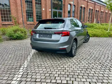 Fabia Tour 70KW,Allu,PDC,Sitzheizung,LED,SpurAsi