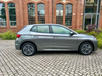 Fabia Tour 70KW,Allu,PDC,Sitzheizung,LED,SpurAsi