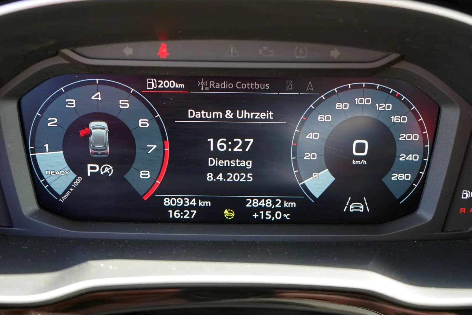 Q3 40 TFSI qu. advanced 18Z  VC APP LED Navi