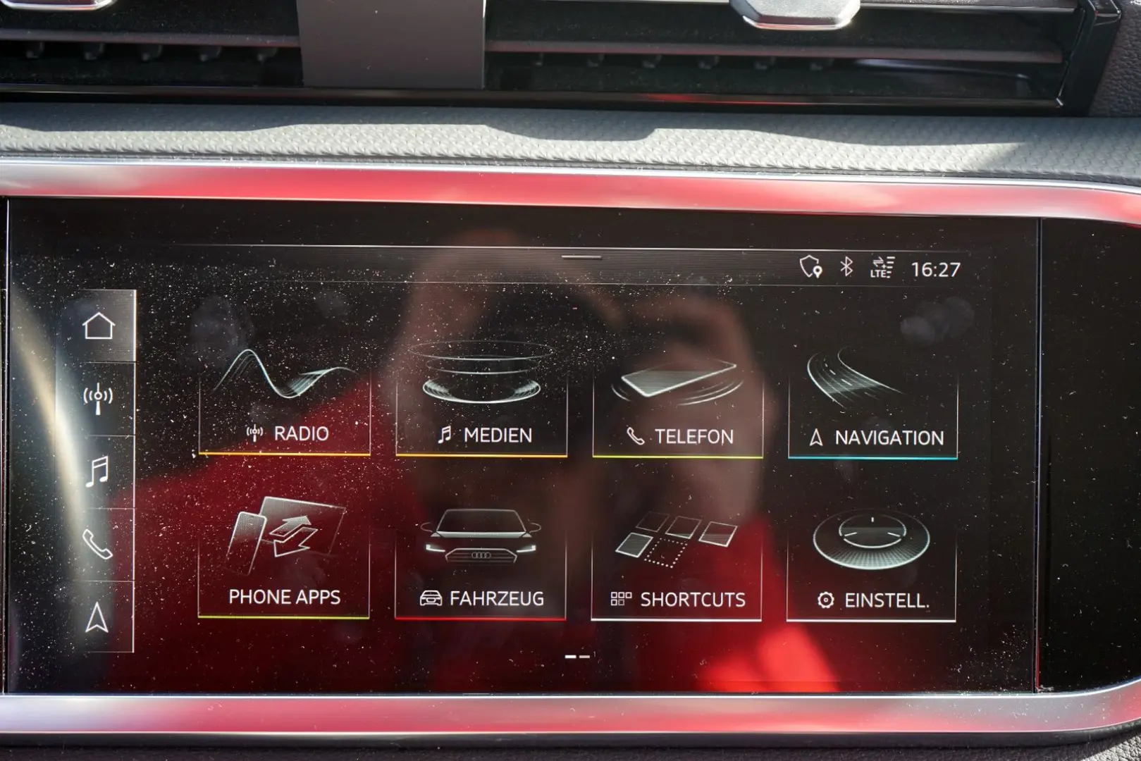 Q3 40 TFSI qu. advanced 18Z  VC APP LED Navi