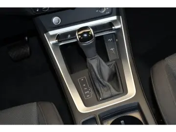 Q3 40 TFSI quattro S tronic advanced NAVI/LED/Vo