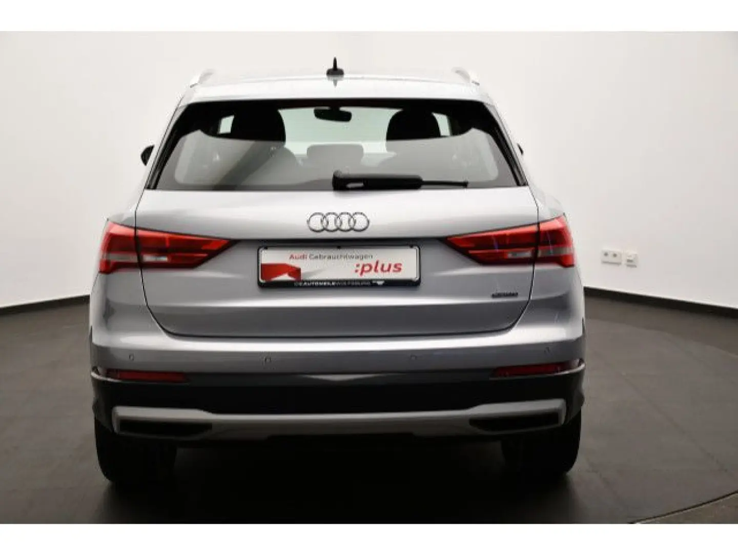 Q3 40 TFSI quattro S tronic advanced NAVI/LED/Vo