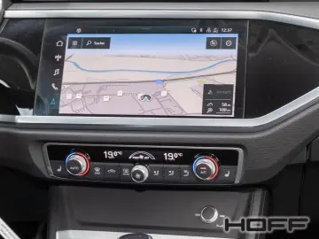 Q3 40 TFSI quattro Navi 18 Zoll Privacy Sound