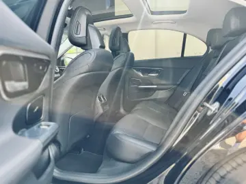 C 200 4Matic/Leder/Info-High/Ambiente Plus