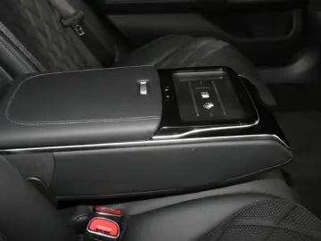 S 500 4M lang AMG Night Panorama Sitzklima 360°