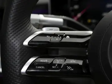 S 500 4M lang AMG Night Panorama Sitzklima 360°