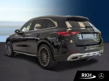 GLC 200 4M AMG Line Pano/Distr./360°/Totw./AHK