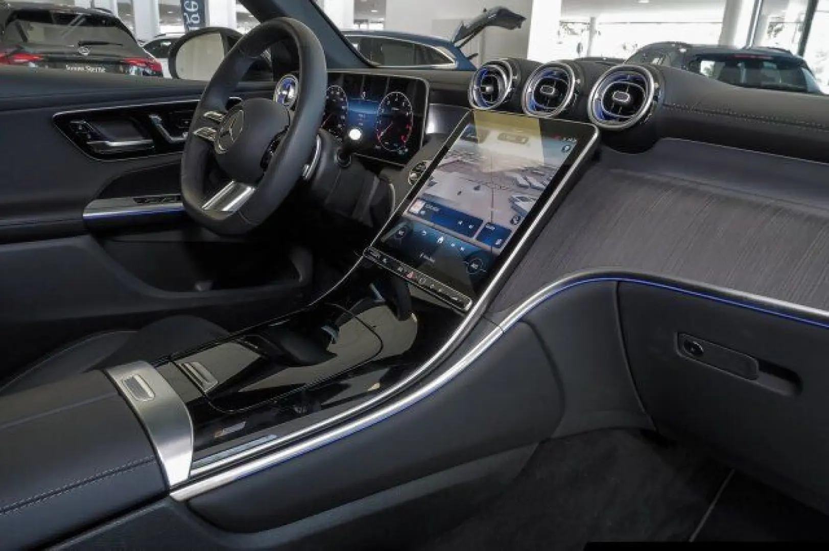 GLC 200 4M AMG Line Pano/Distr./360°/Totw./AHK