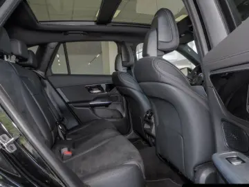 GLC 200 4M AMG Line Pano/Distr./360°/Totw./AHK