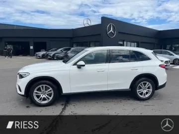GLC 200 4M Avantgarde Navi LED AHK MBUX Kamera 1