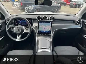 GLC 200 4M Avantgarde Navi LED AHK MBUX Kamera 1