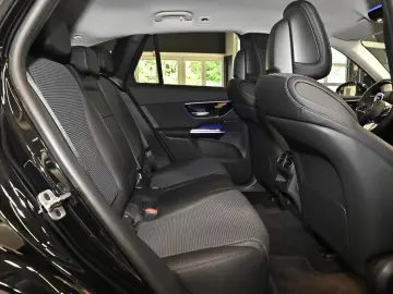 GLC 200 4M Avantgarde Advanced+ LED Navi Kamera
