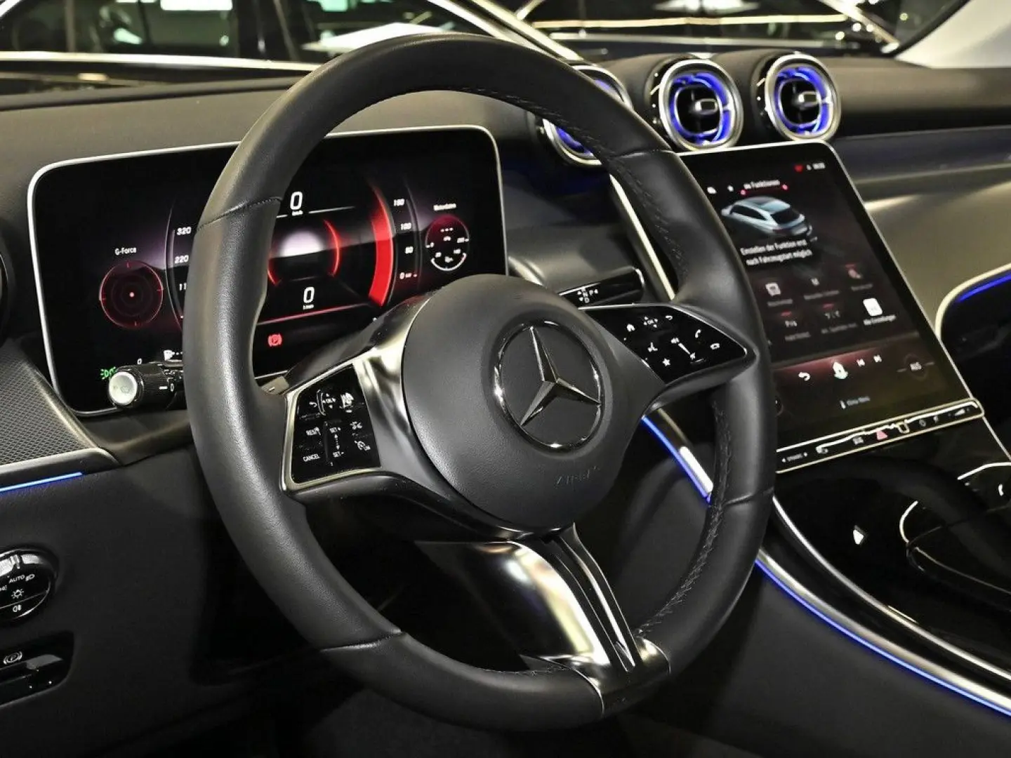 GLC 200 4M Avantgarde Advanced+ LED Navi Kamera