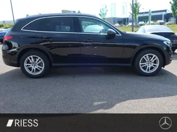 GLC 200 4M Avantgarde Navi LED AHK MBUX Kamera 1