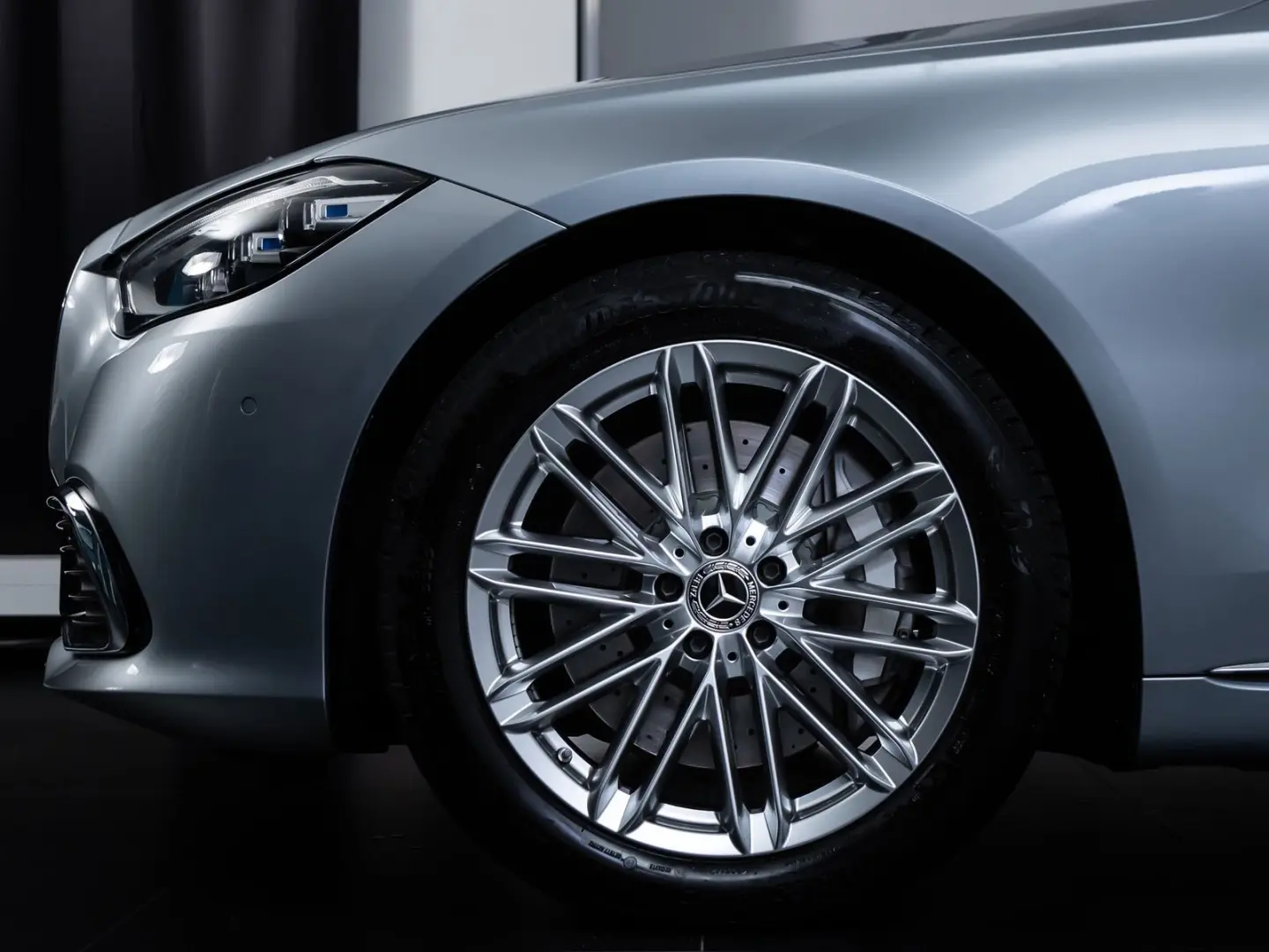 S 580 4Matic L AHK*STD-HZ*PANO*CHAUFFEUR*D-LIGHT