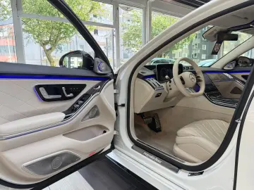 S 500 4M L AMG*Pano*Burm4D*3xTV*FirstClass*10°HA