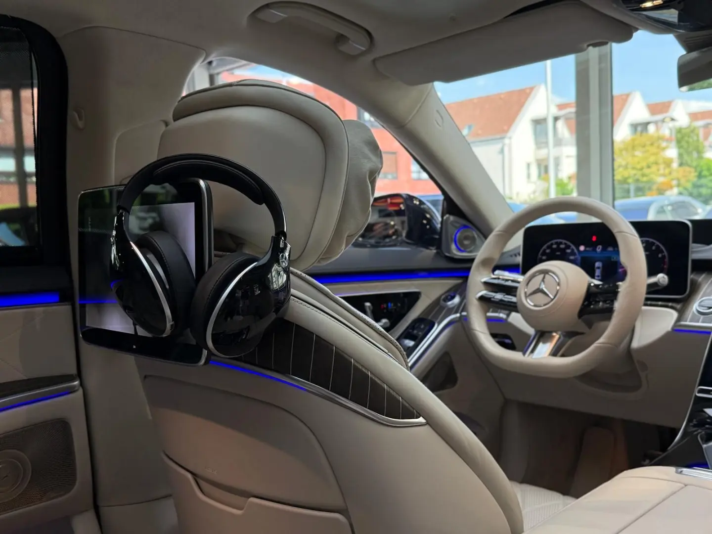 S 500 4M L AMG*Pano*Burm4D*3xTV*FirstClass*10°HA