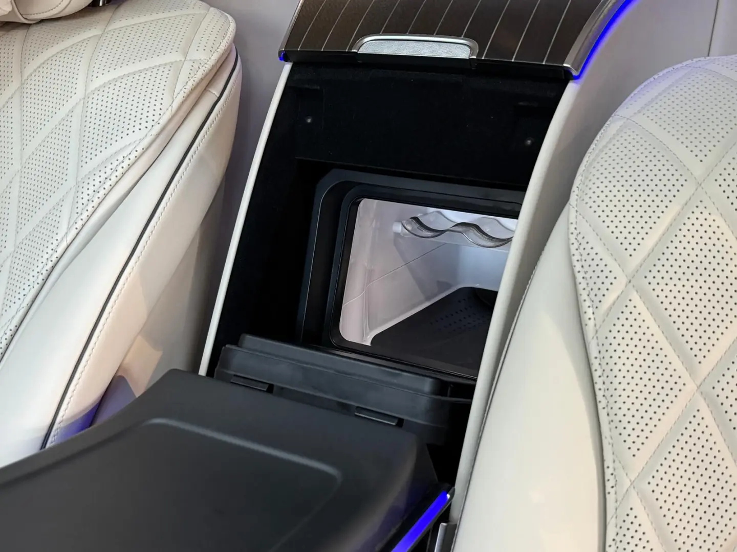 S 500 4M L AMG*Pano*Burm4D*3xTV*FirstClass*10°HA