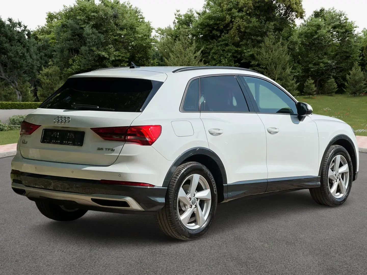 Q3 35 TFSI advanced *76.TKM*Automatik*