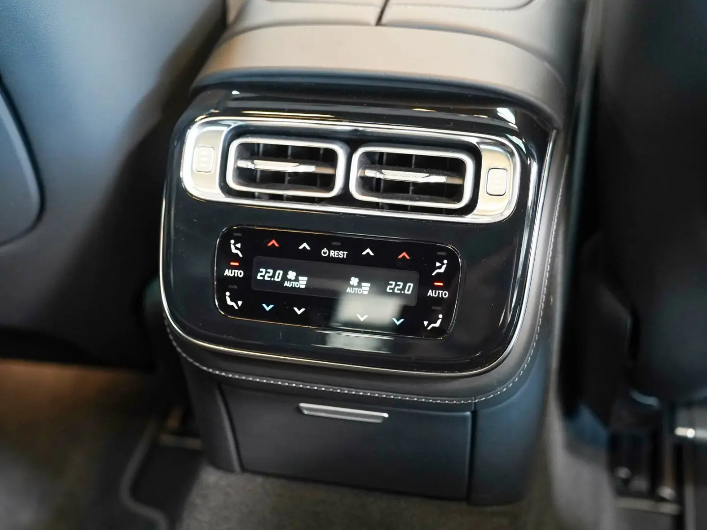 S 580 e lang AMG Line kalaharigold MATT Exklusiv/TV