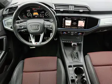 Q3 Sportback S line 45 TFSIe S tronic NAV 19