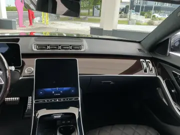 S 580 e AMG Line/Pano.-Dach/Fond-Entertainment