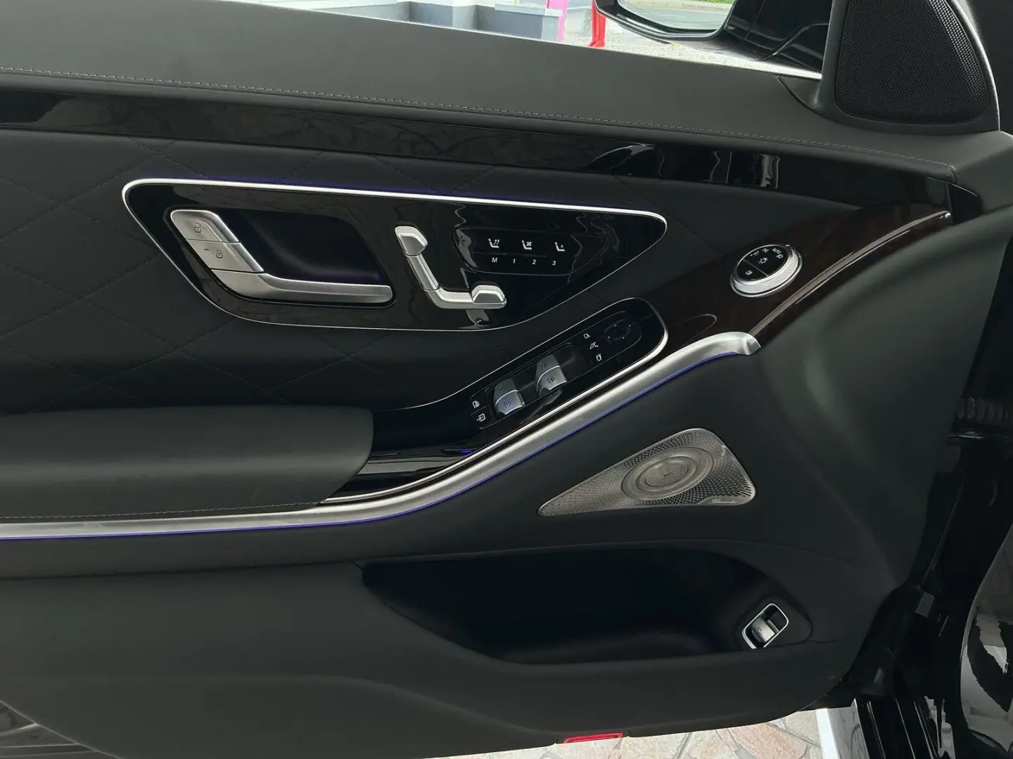 S 580 e AMG Line/Pano.-Dach/Fond-Entertainment