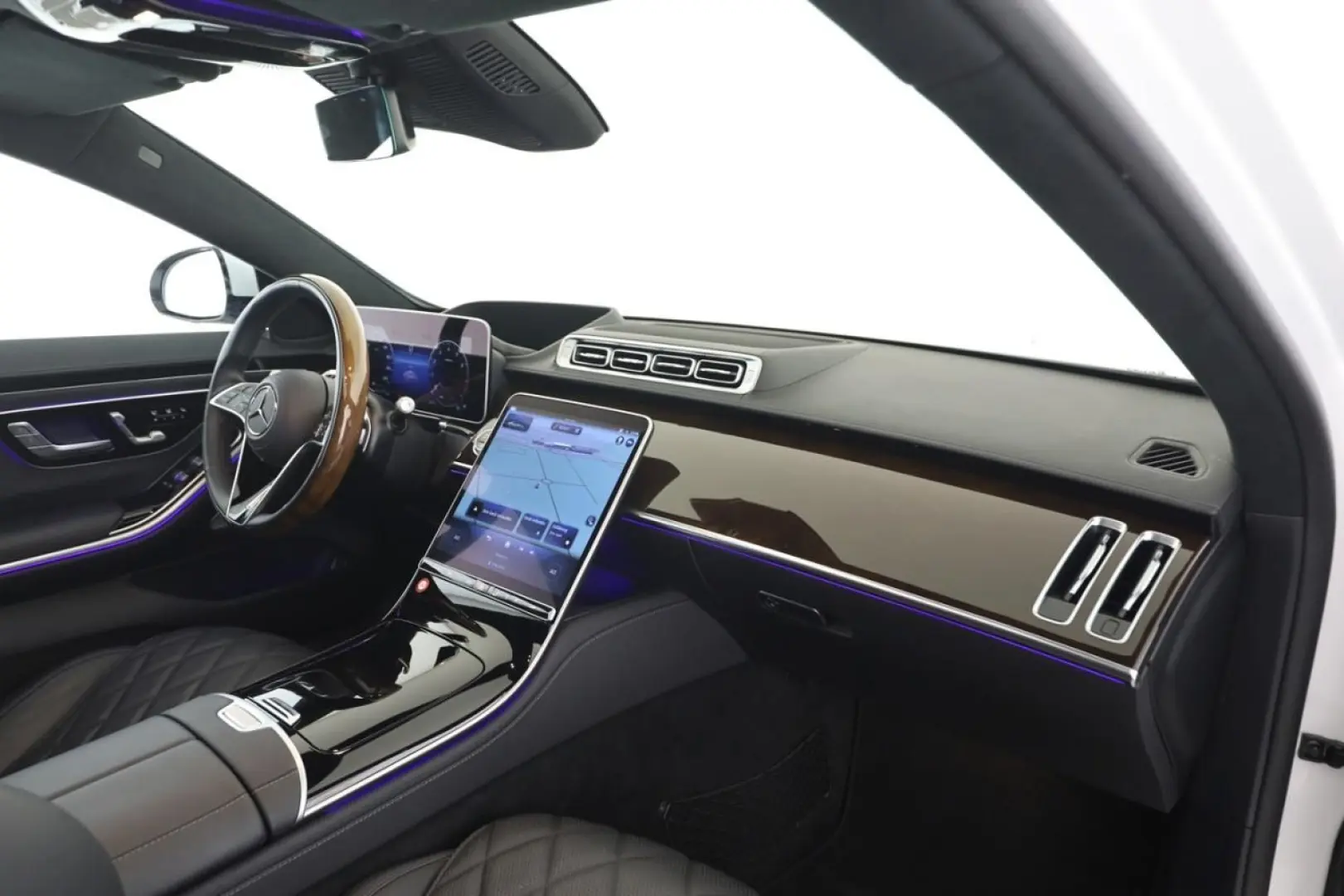 S 500 4M Lang AMG Exklusiv Fond-TV Pano Massage