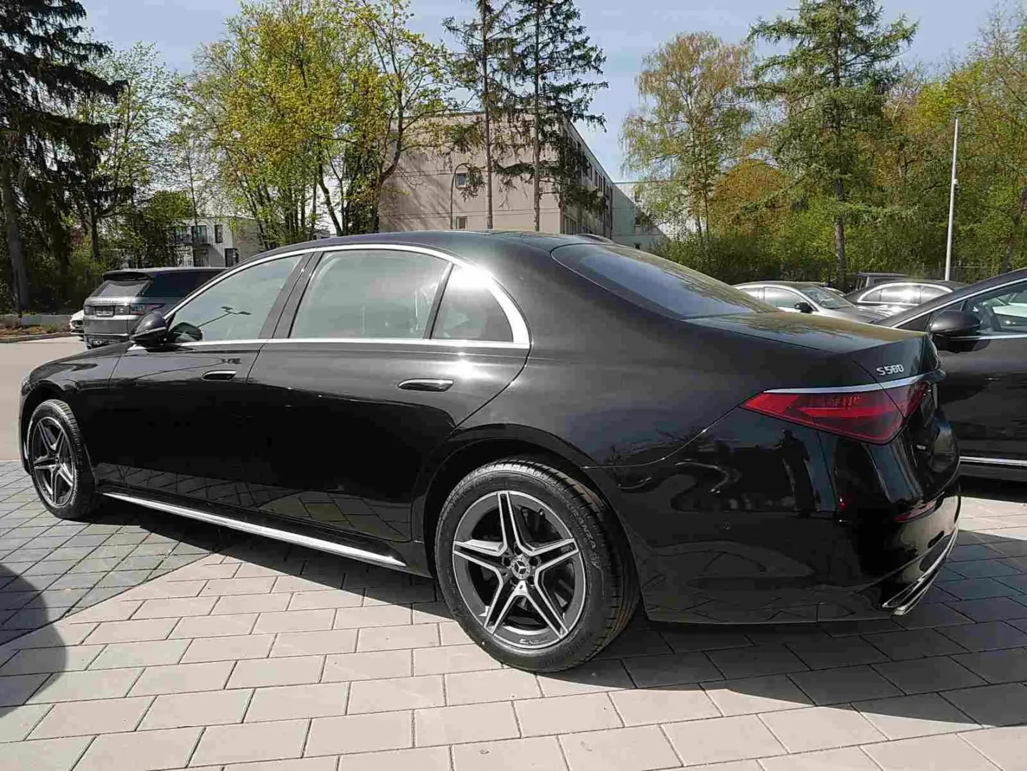 S 580 4M Limo lang AMG DRIVEPILOT+HUD+DIGITALLED+TV