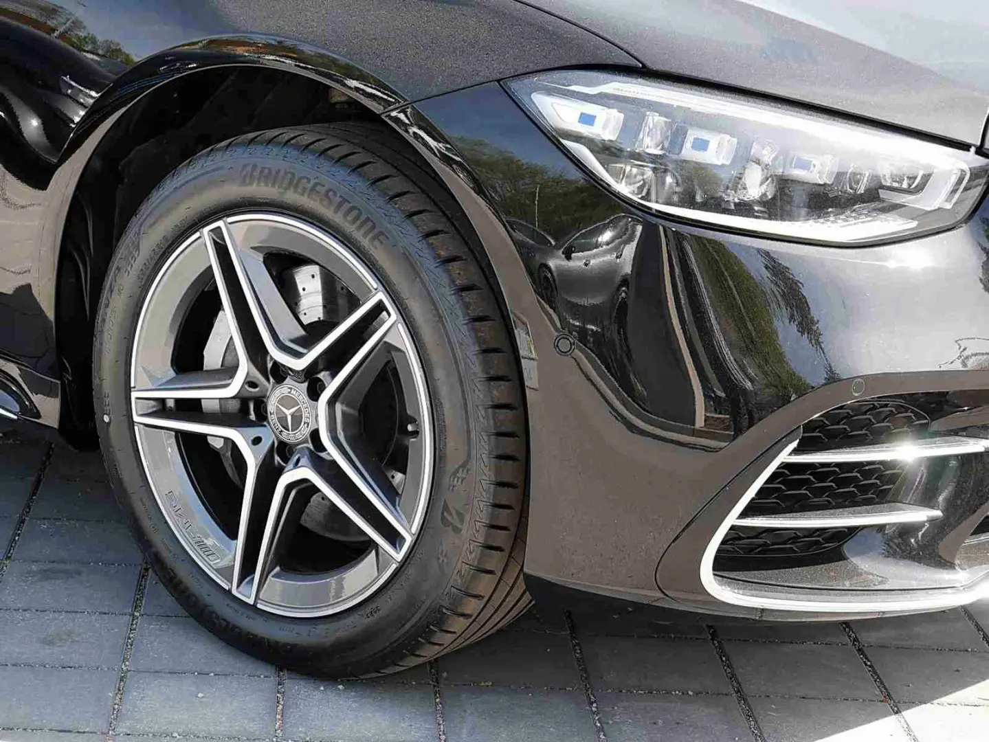 S 580 4M Limo lang AMG DRIVEPILOT+HUD+DIGITALLED+TV