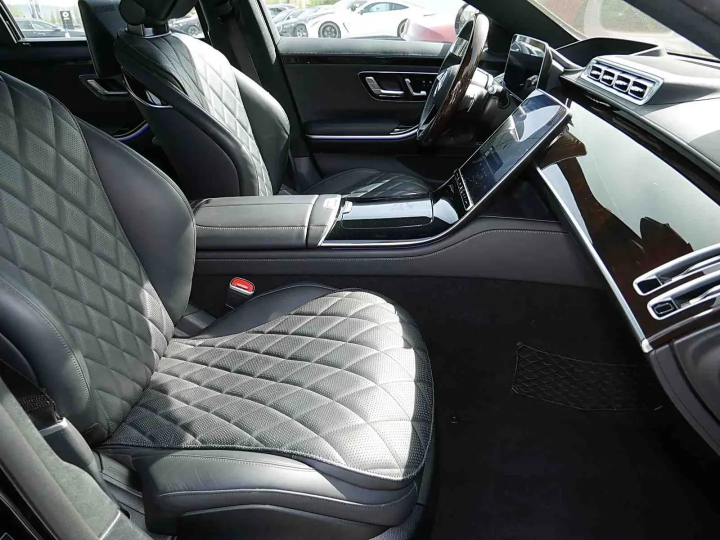 S 580 4M Limo lang AMG DRIVEPILOT+HUD+DIGITALLED+TV