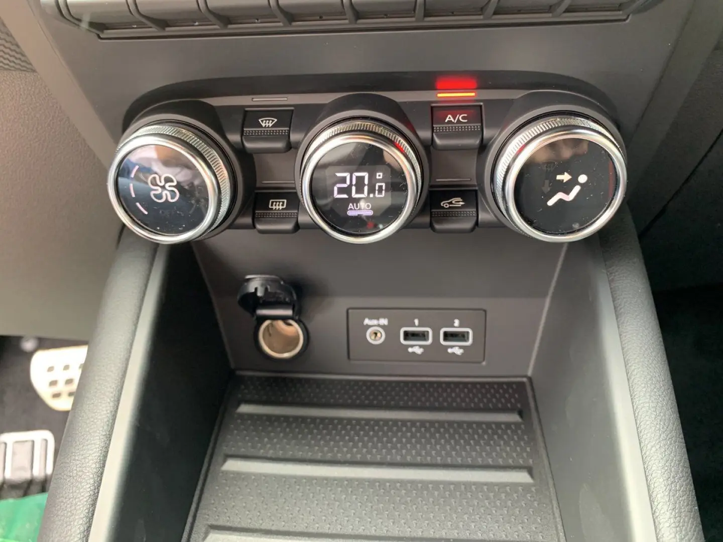 Captur R.S. LINE E-TECH PLUG-IN 160 NAVI+LED+SHZ