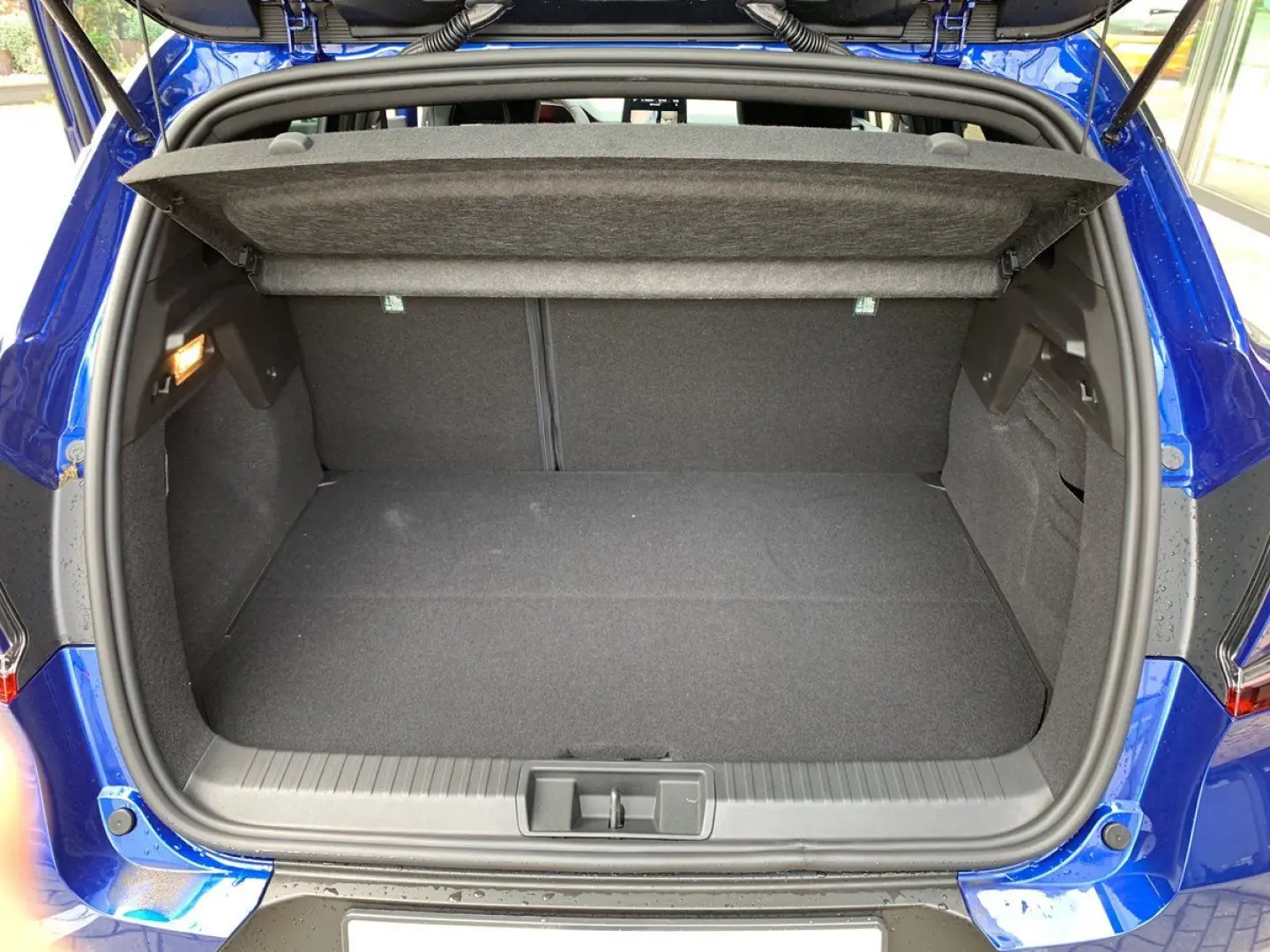 Captur R.S. LINE E-TECH PLUG-IN 160 NAVI+LED+SHZ