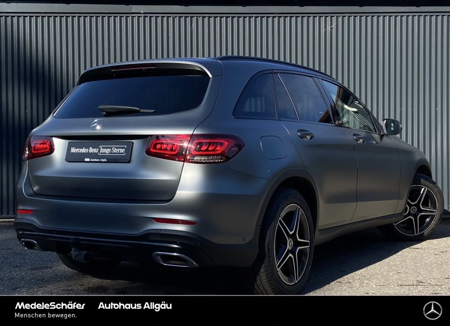 GLC 400 d 4M AMG Night AHK Air LED Kam Memo Ambi