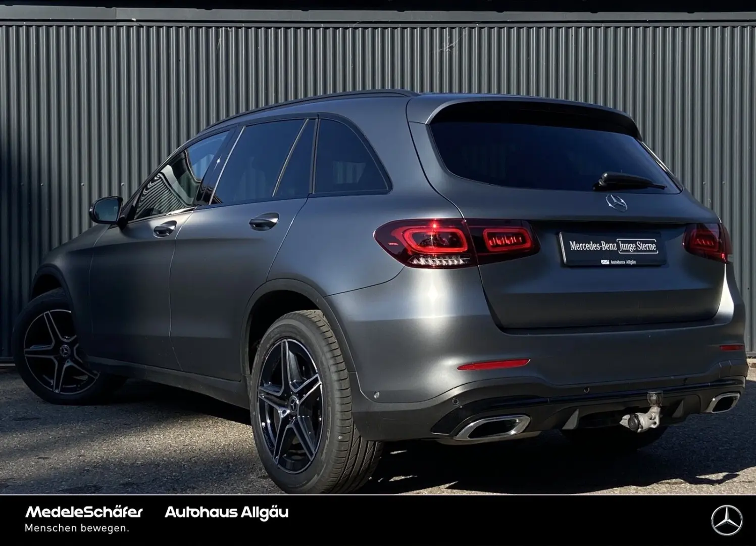 GLC 400 d 4M AMG Night AHK Air LED Kam Memo Ambi