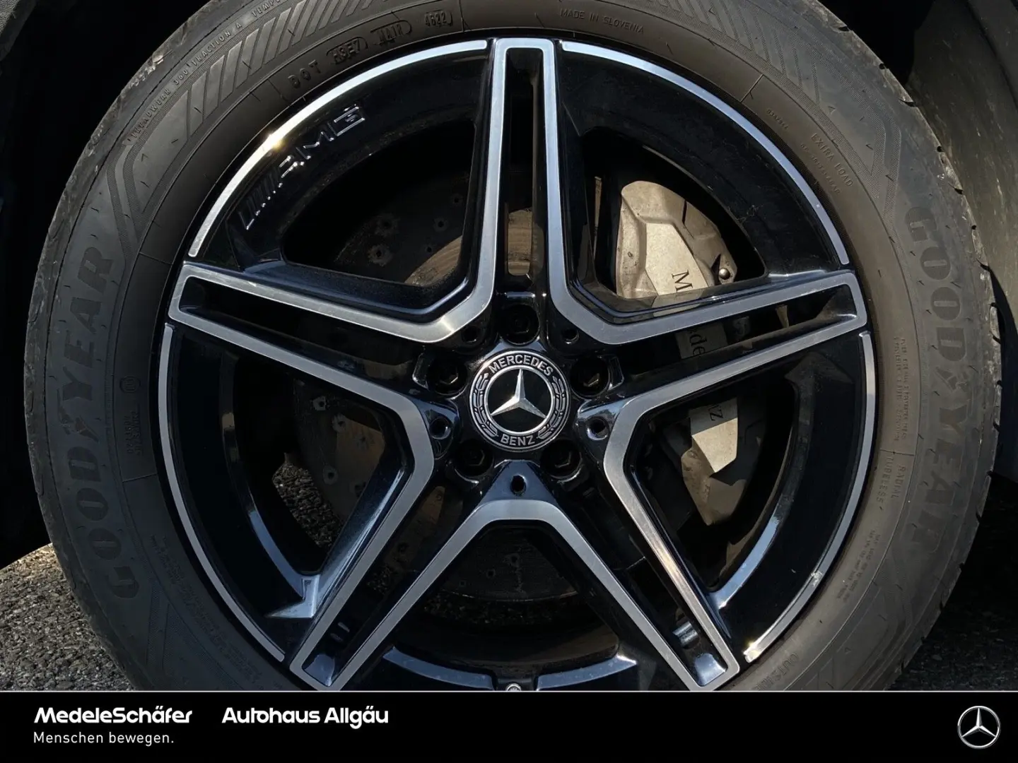 GLC 400 d 4M AMG Night AHK Air LED Kam Memo Ambi