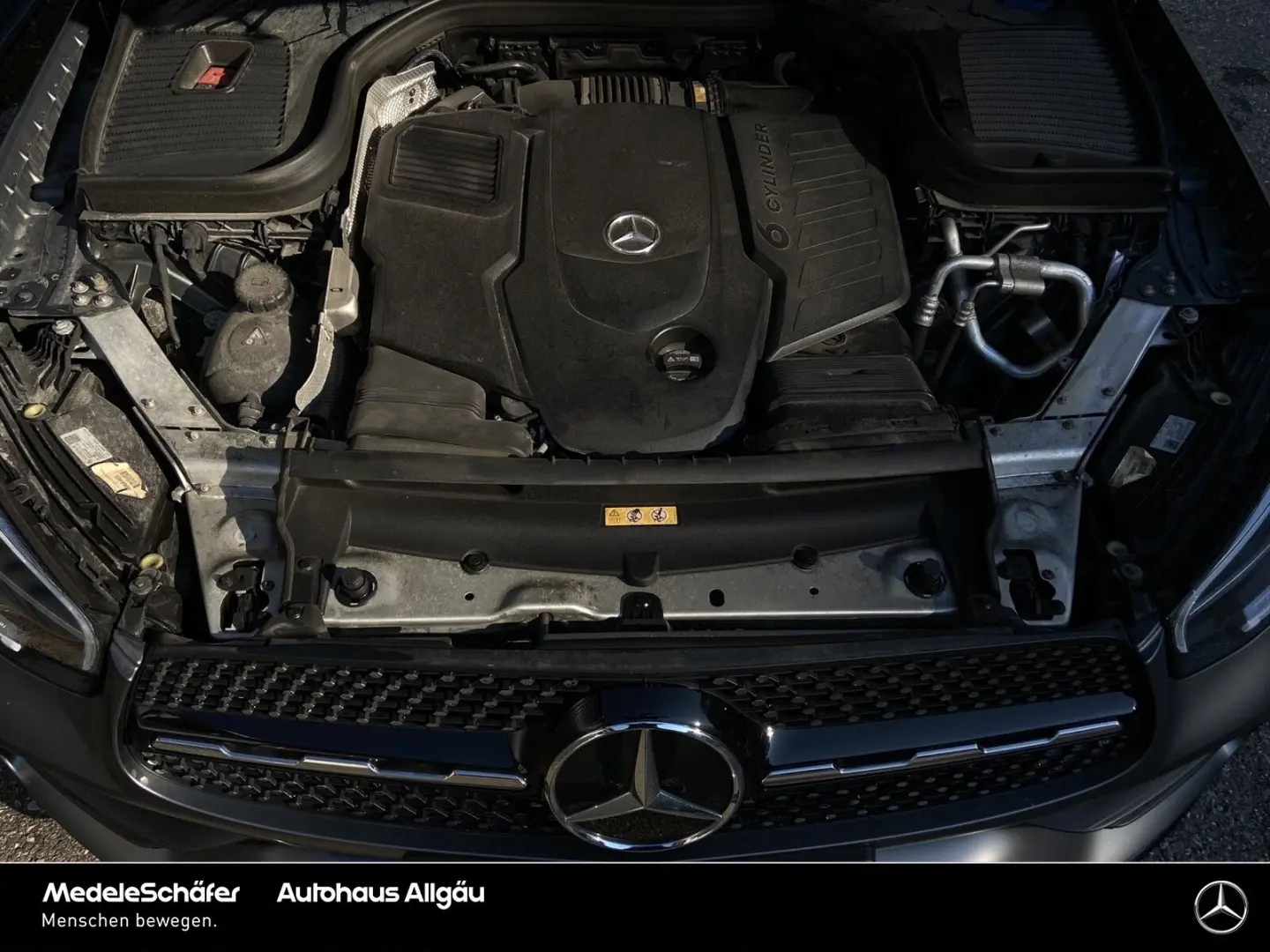 GLC 400 d 4M AMG Night AHK Air LED Kam Memo Ambi