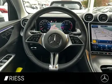 GLC 200 4M PDC SHZ LED SpurH Navi LM el.Heck