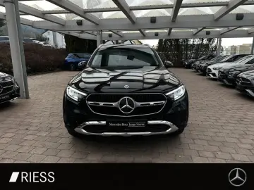GLC 200 4M PDC SHZ LED SpurH Navi LM el.Heck