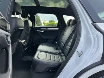 Touareg 3.0 TDI DSG R-Line 4Motion Black Style