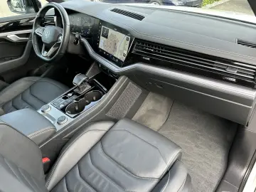 Touareg 3.0 TDI DSG R-Line 4Motion Black Style