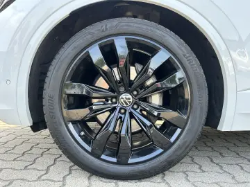 Touareg 3.0 TDI DSG R-Line 4Motion Black Style