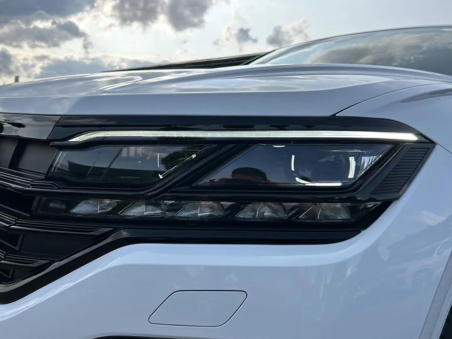 Touareg 3.0 TDI DSG R-Line 4Motion Black Style