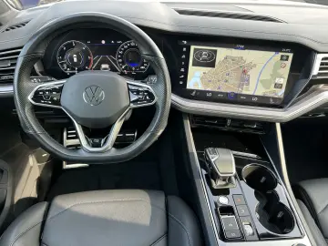 Touareg 3.0 TDI DSG R-Line 4Motion Black Style